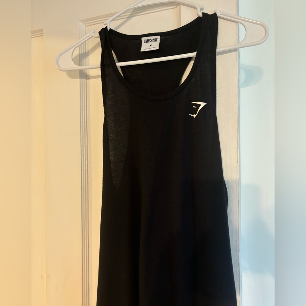 Gym shark women’s tank- medium